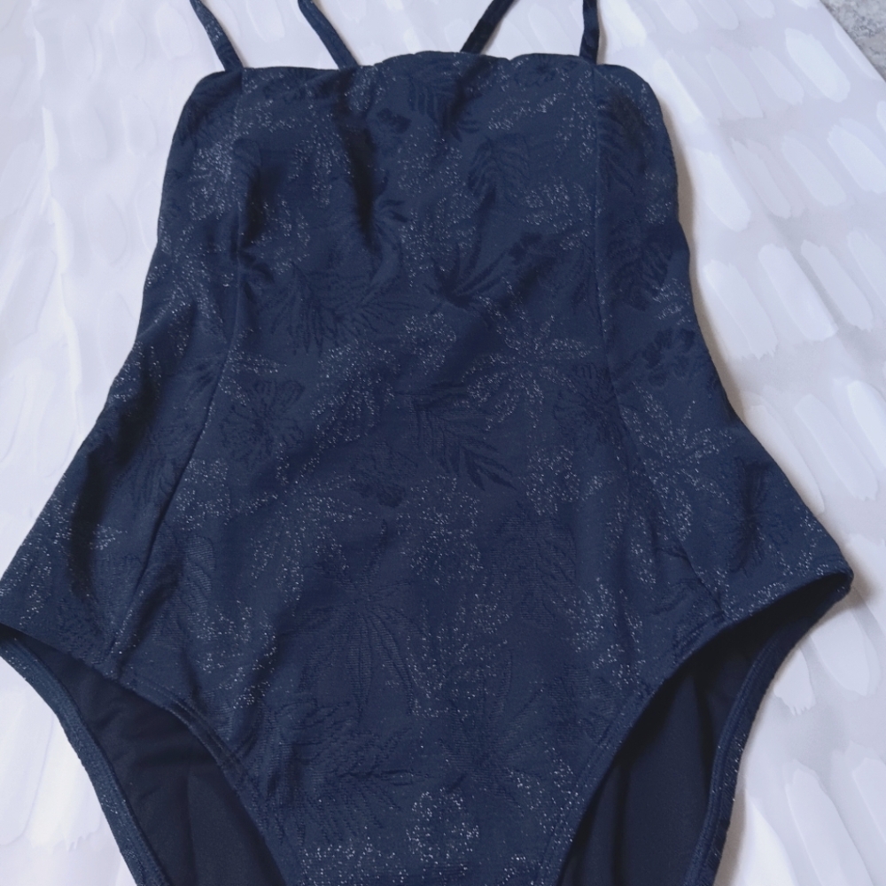 Cupshe Textured Lurex High Cut Tummy Control One Piece